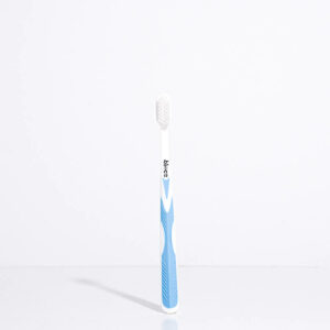 TOOTHBRUSH x1
